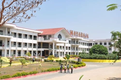 Maharaja Arts and Science College-image