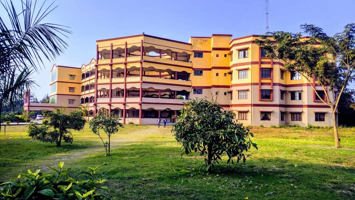 BACET-gallery-image-1