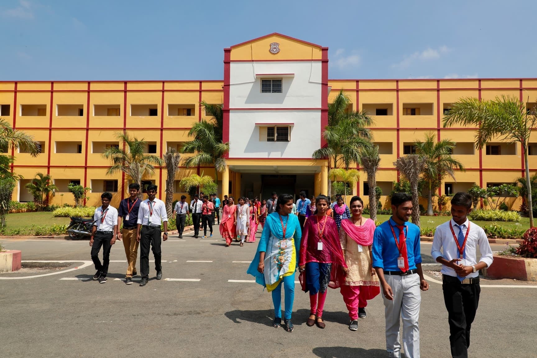 Apollo Arts and Science College-image