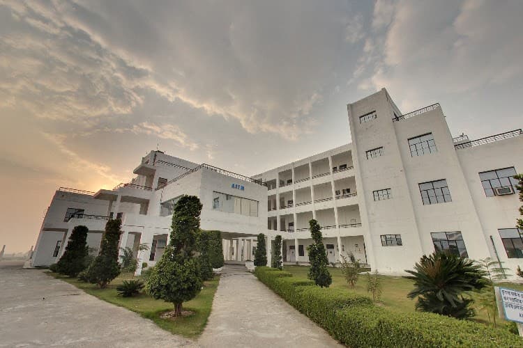 Axis Institute of Technology and Management-image
