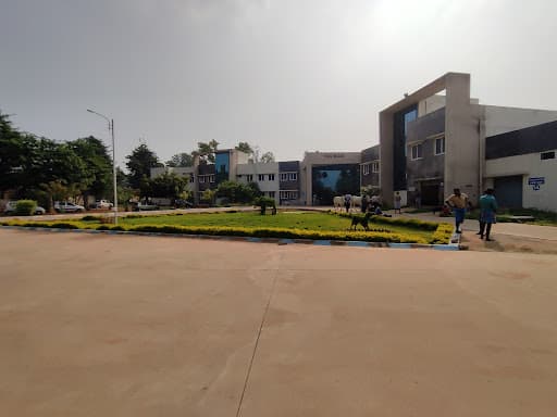 Veterinary College and Research Institute Orathanadu Campus-gallery-image-6