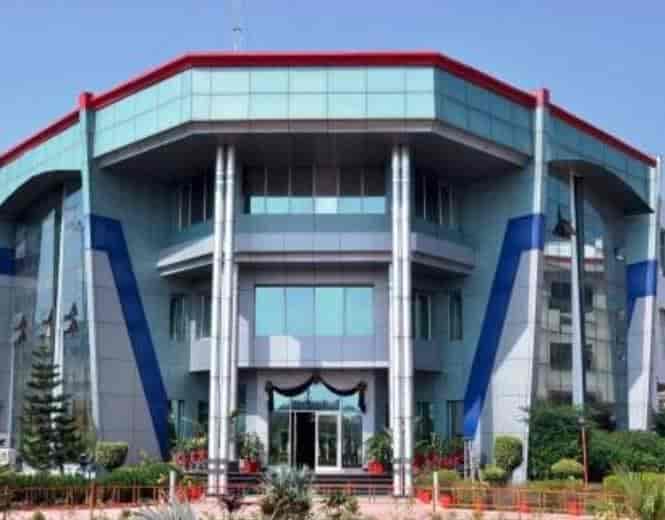 Swami Vivekanand College of Management and Technology-image