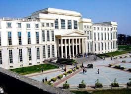 Amity University Lucknow-image