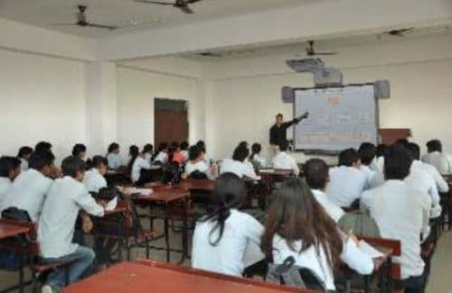 SRM, Institute of Management, Commerce & Economics-image