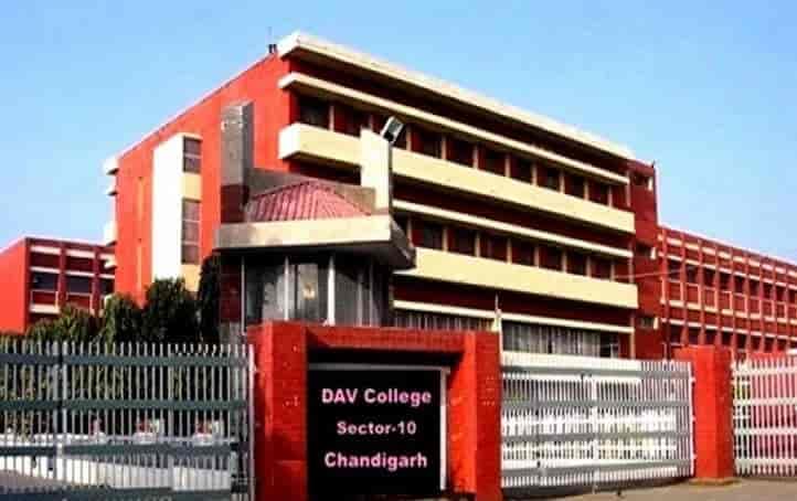 Dayanand Anglo-Vedic College, Chandigarh-image